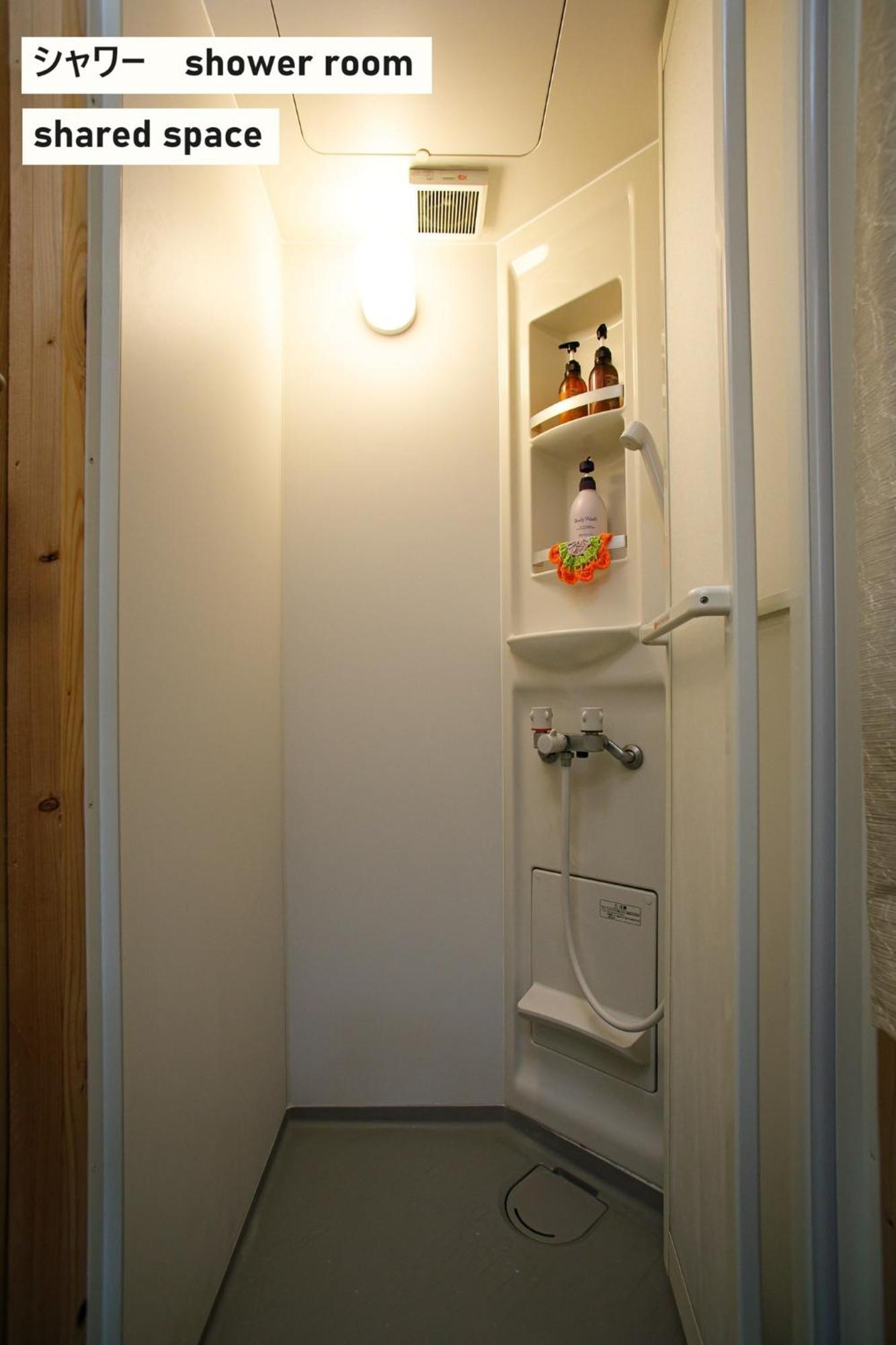 Takio Guesthouse - Vacation Stay 11600V Хіґаші-Осака Екстер'єр фото